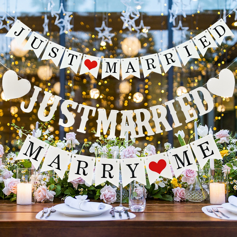 Outdoor Furniture Vintage - White Just Married Paper Garland Vintage