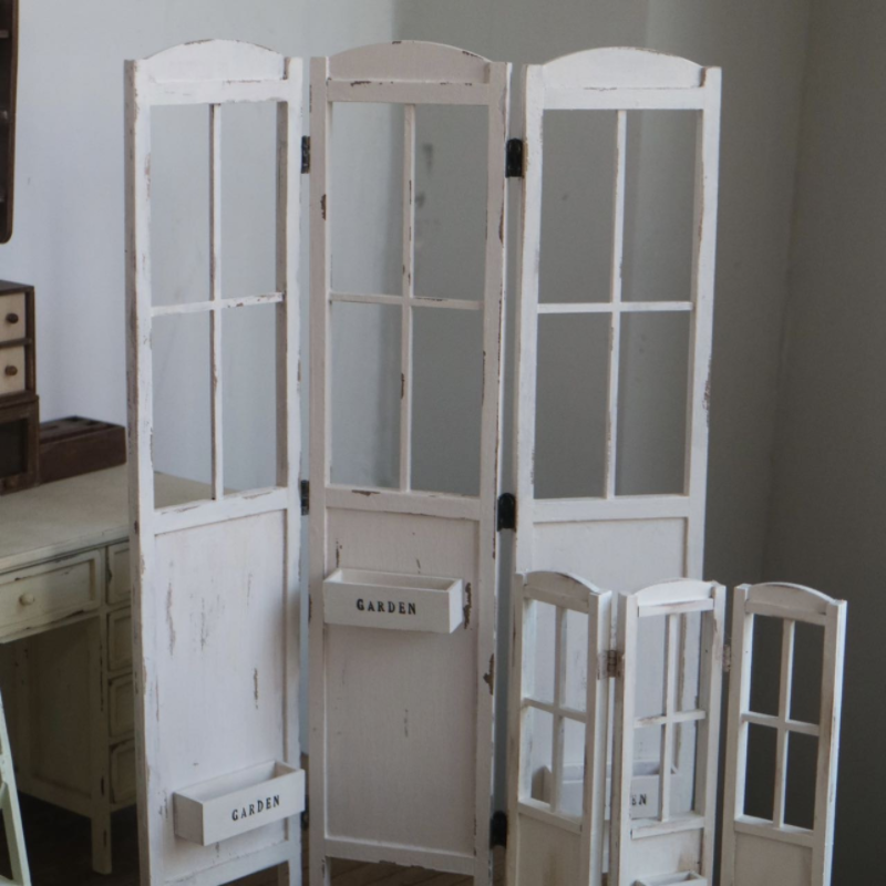 Rustic Miniature Room Divider  - مراجعة Outdoor Furniture Vintage وسعره